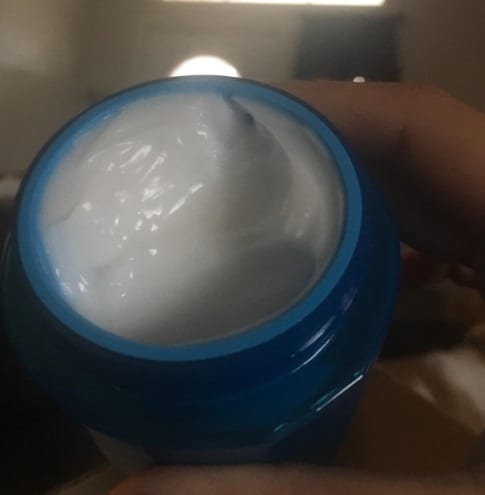 pregnant women face moisturizer