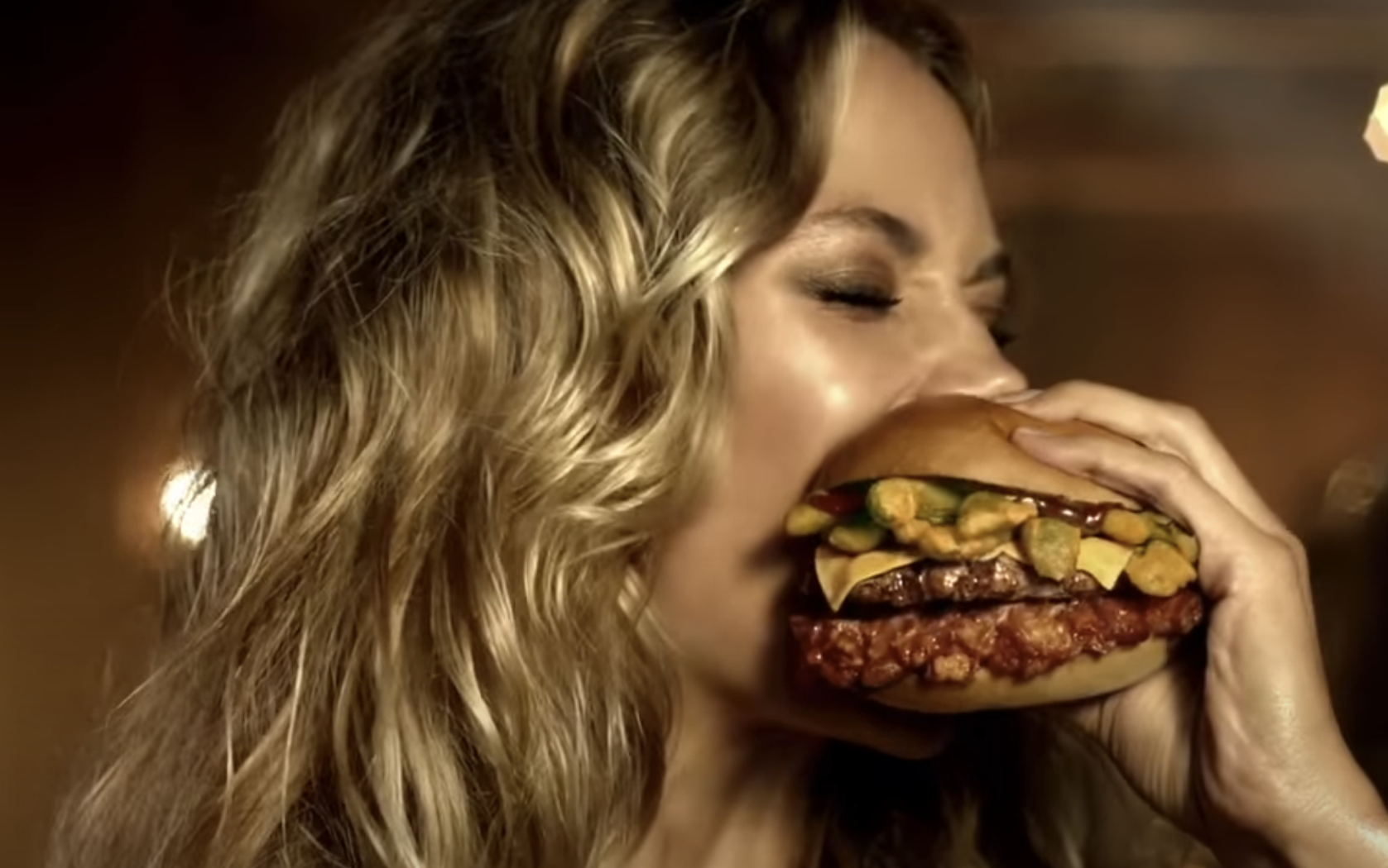 10 Famous Carl’s Jr Commercial Girls | Top Carl’s Jr Models