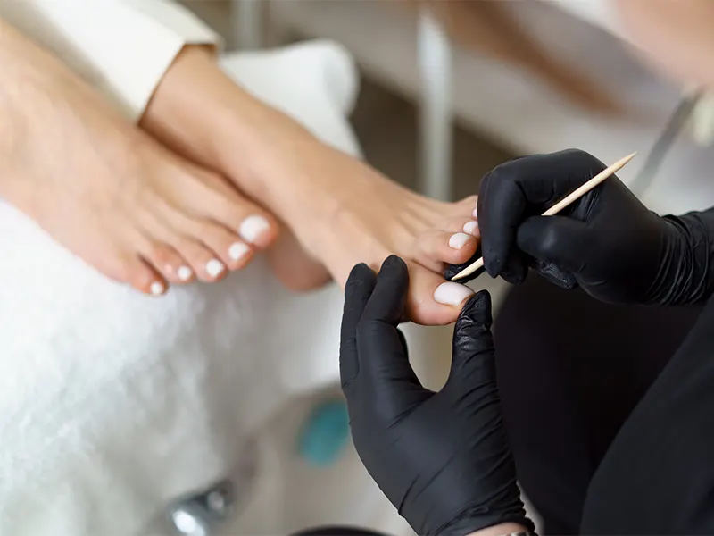 Will a pedicure ruin my spray tan? |Ultimate Guide