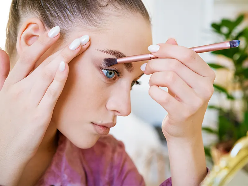 How to apply concealer: Ultimate Guide