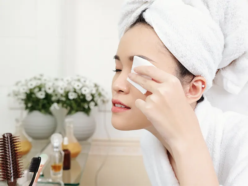 How do you remove eye concealer? |Best Guide
