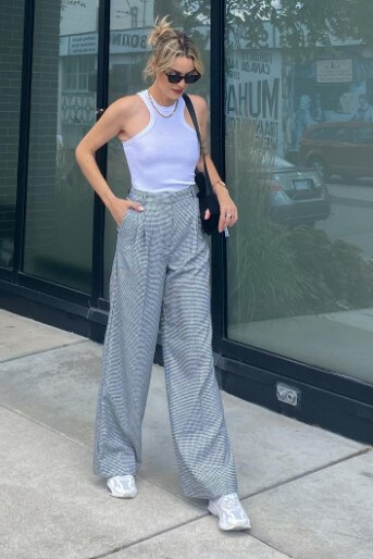 what tops to wear with wide leg pants