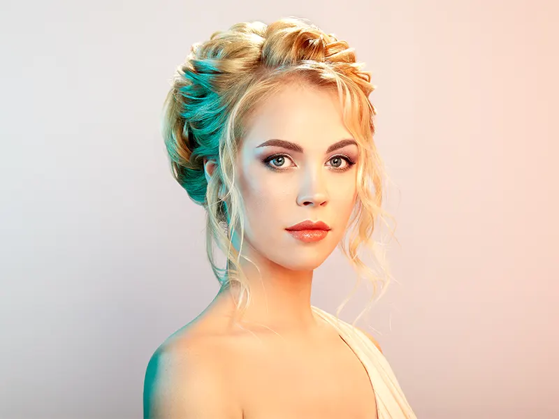 Anti frizz serum for curly hair