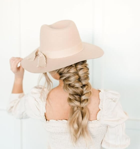 hairstyles for cowboy hats