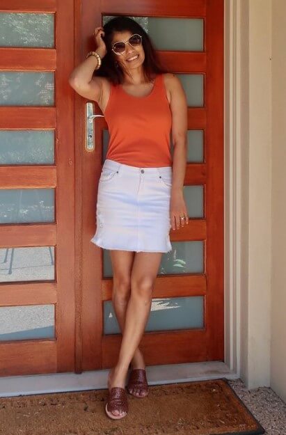 how to dress short torso long legs female