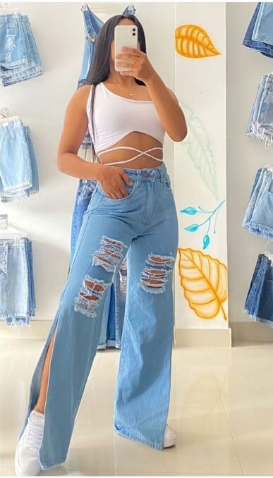 ripped flared jeans outfit ideas