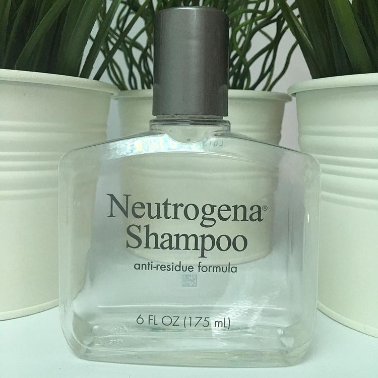 neutrogena anti-residue shampoo