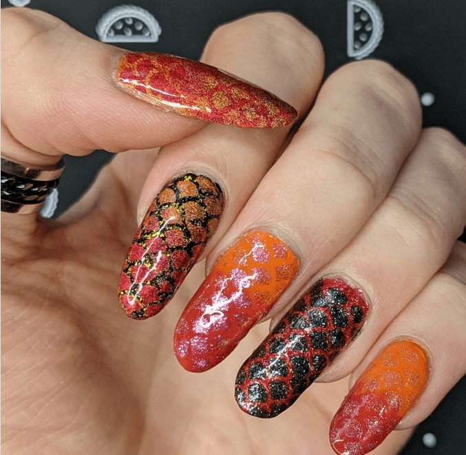 golden Ombre nails with glitter and diamonds
