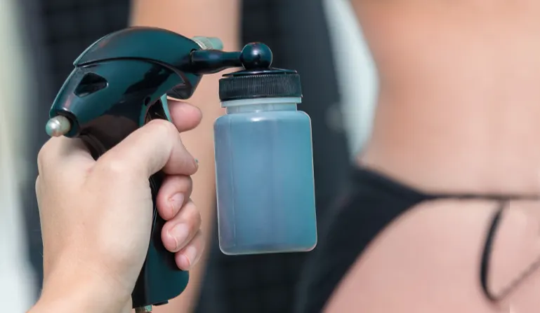 A Spray Tanning Device