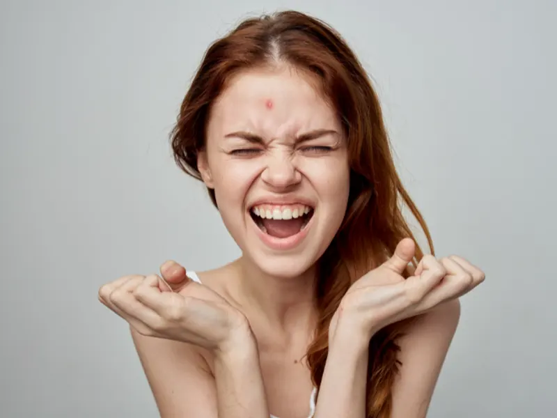 Why Are My Chrome Nails Peeling