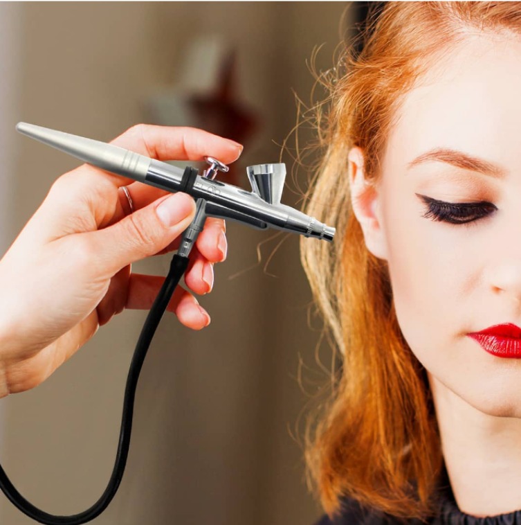 Can you Put Powder over Airbrush Makeup