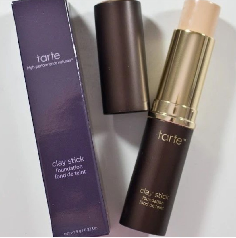 What is A Waterproof Concealer That Is Safe For Swimming?