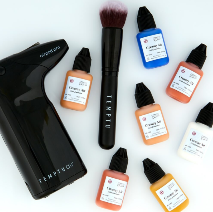 Airbrush vs traditional makeup vs foundation